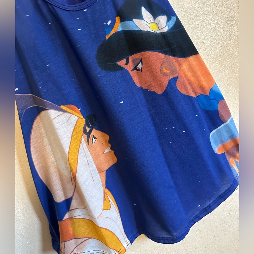 Magical Aladdin Tank Top 🌟 - Picture 2 of 5